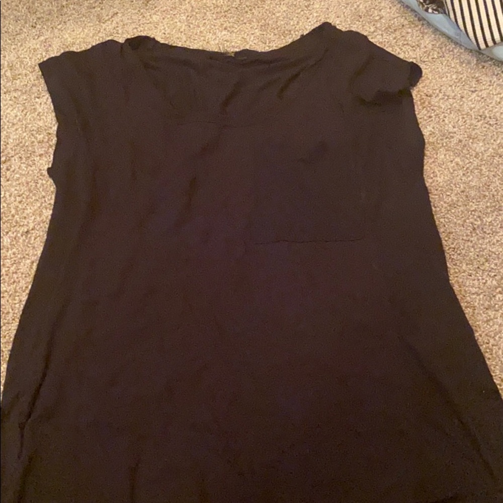 Black shirt